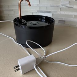 Dog/ cat automatic water fountain -$15- West Kendall
