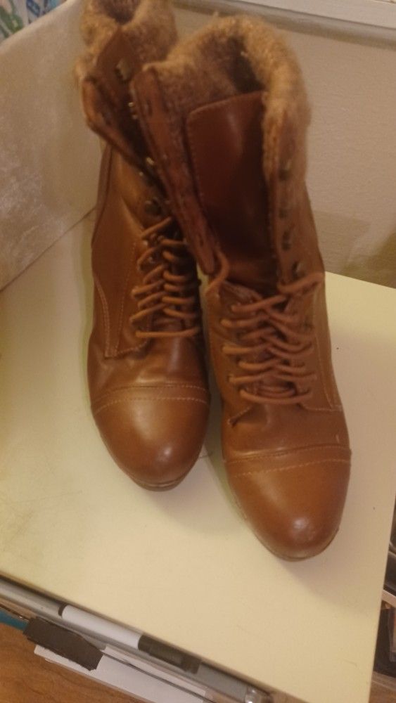 Brown Boots Size 9