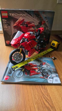 Lego Technic Ducati Panigale 42107