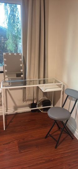 Desk mirror and chair