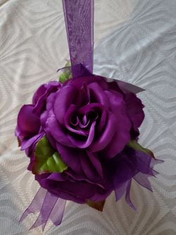 Purple rose flower ball bouquet 