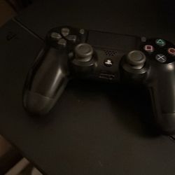 PS4, Madden 26  and NBA 2k26 With Controller