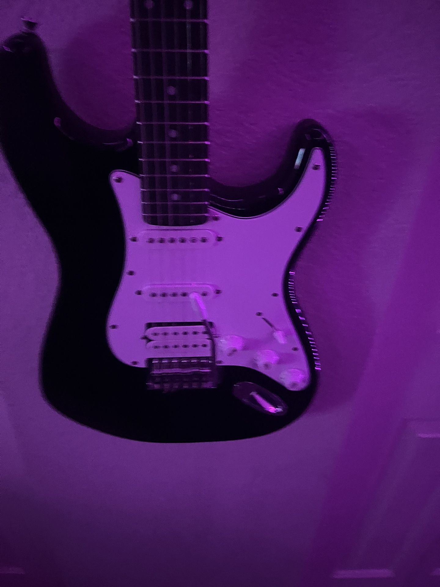 Electric Guitar 