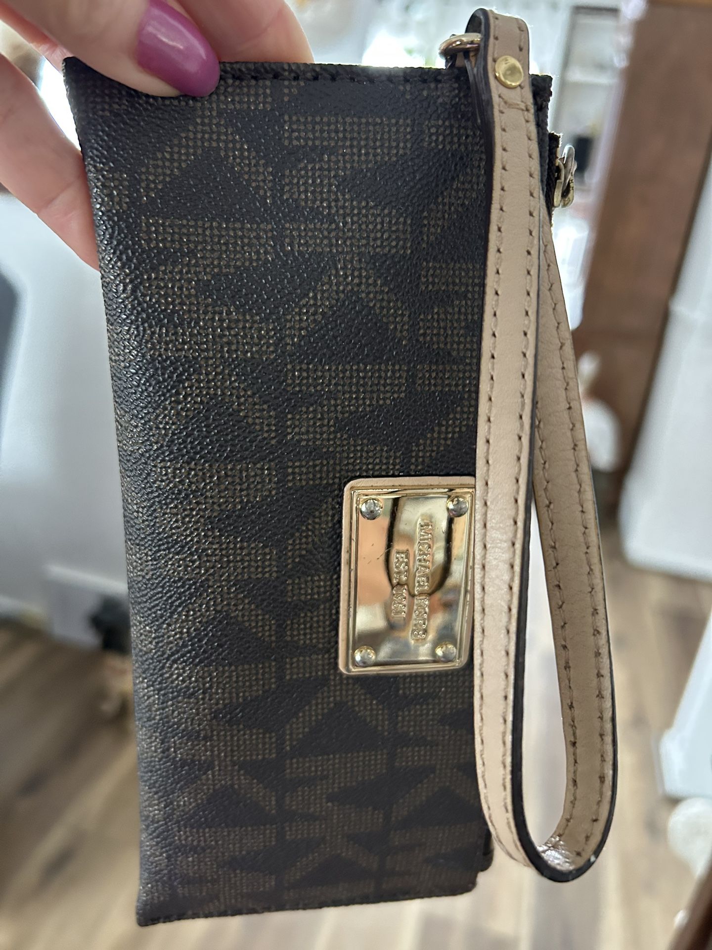 Michael  Kors Sachet