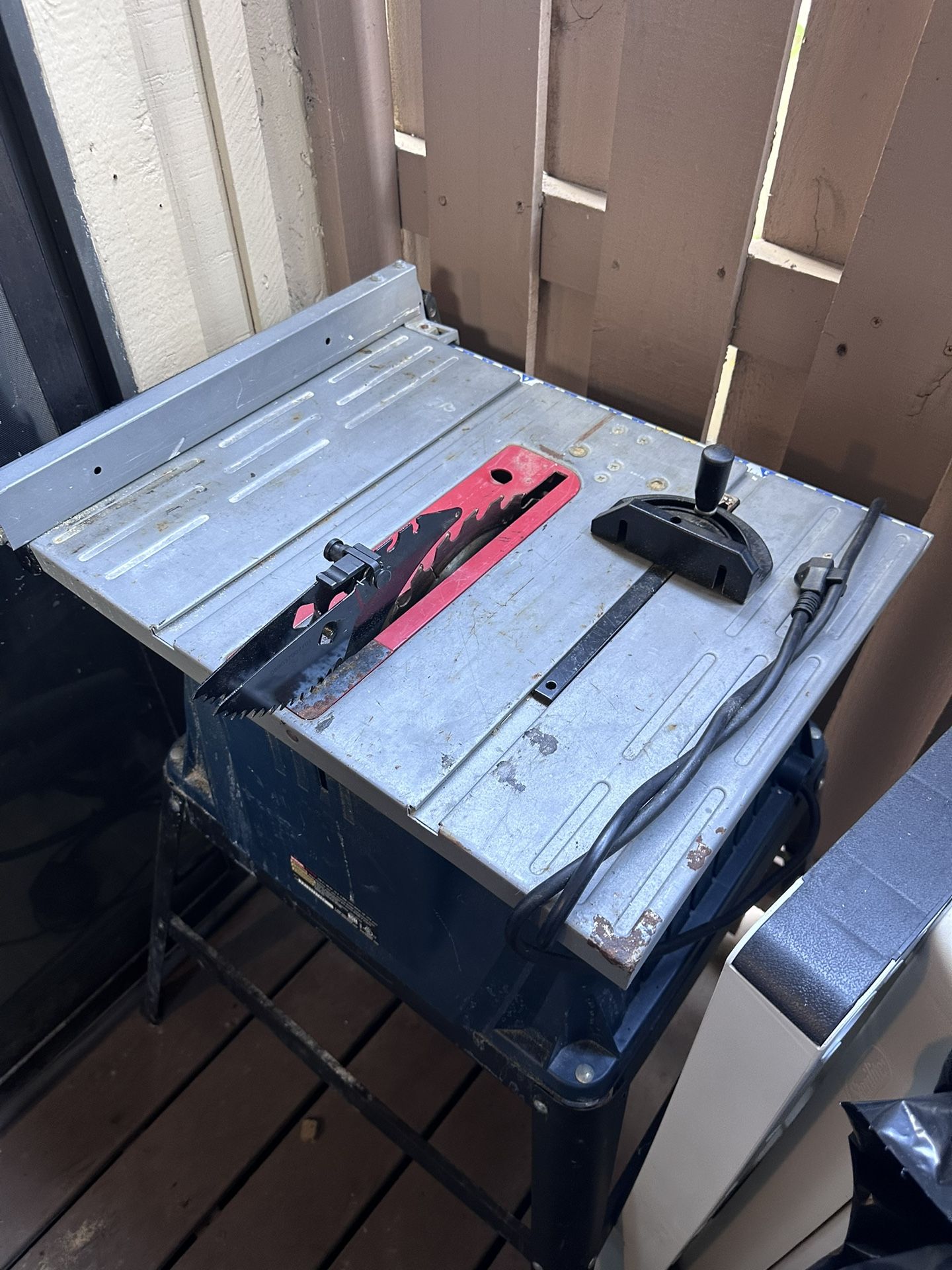Ryobi Table Saw