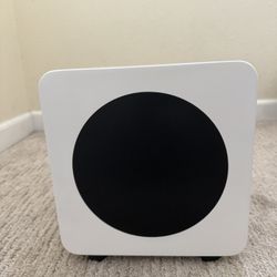 Kanto Mini Subwoofer