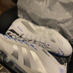 “Polar victory” Predator adidas cleats 