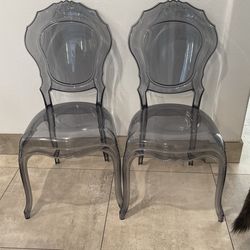 Modern Plastic Chairs 