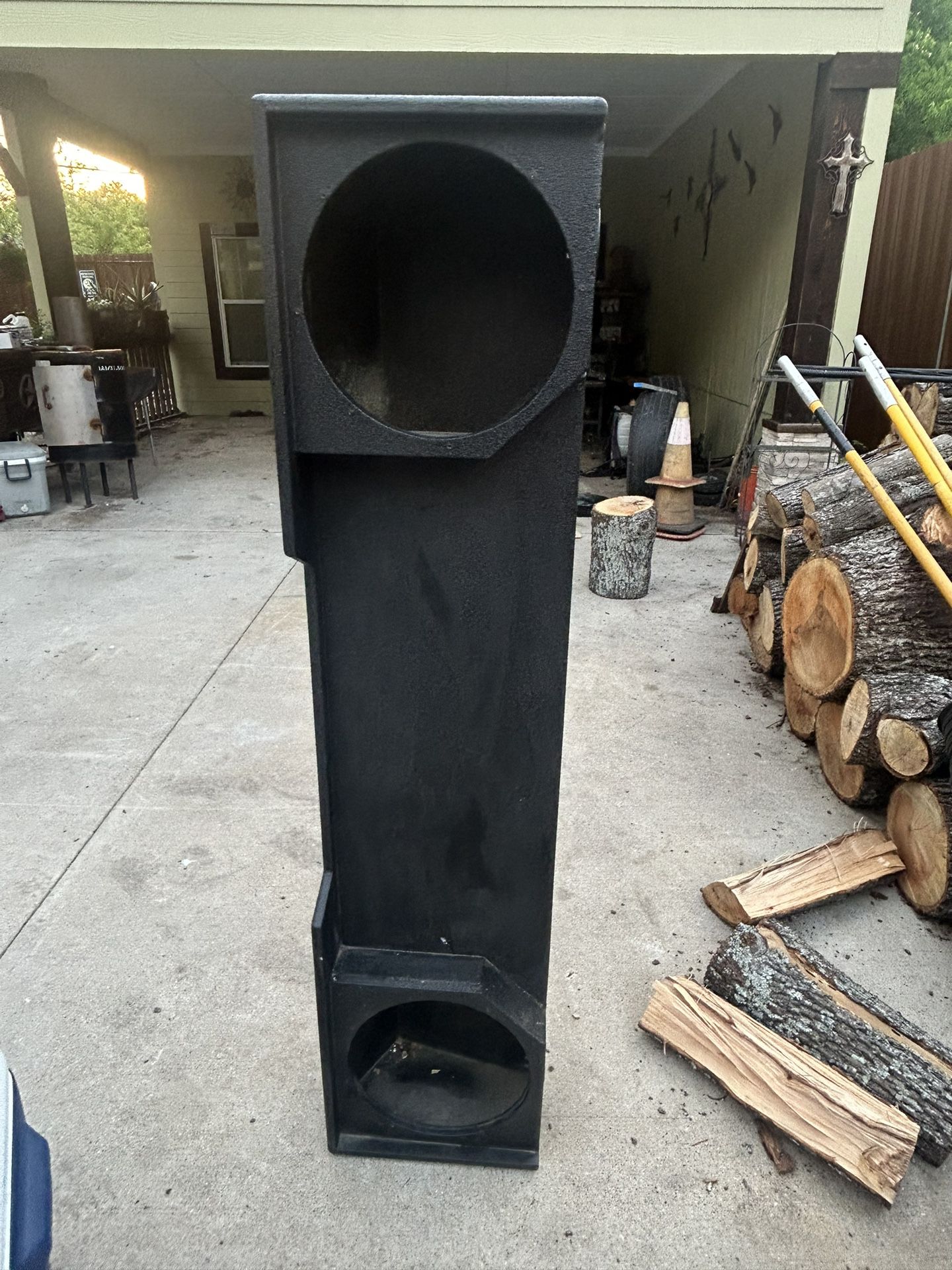 Speaker Box With 2 “12” 