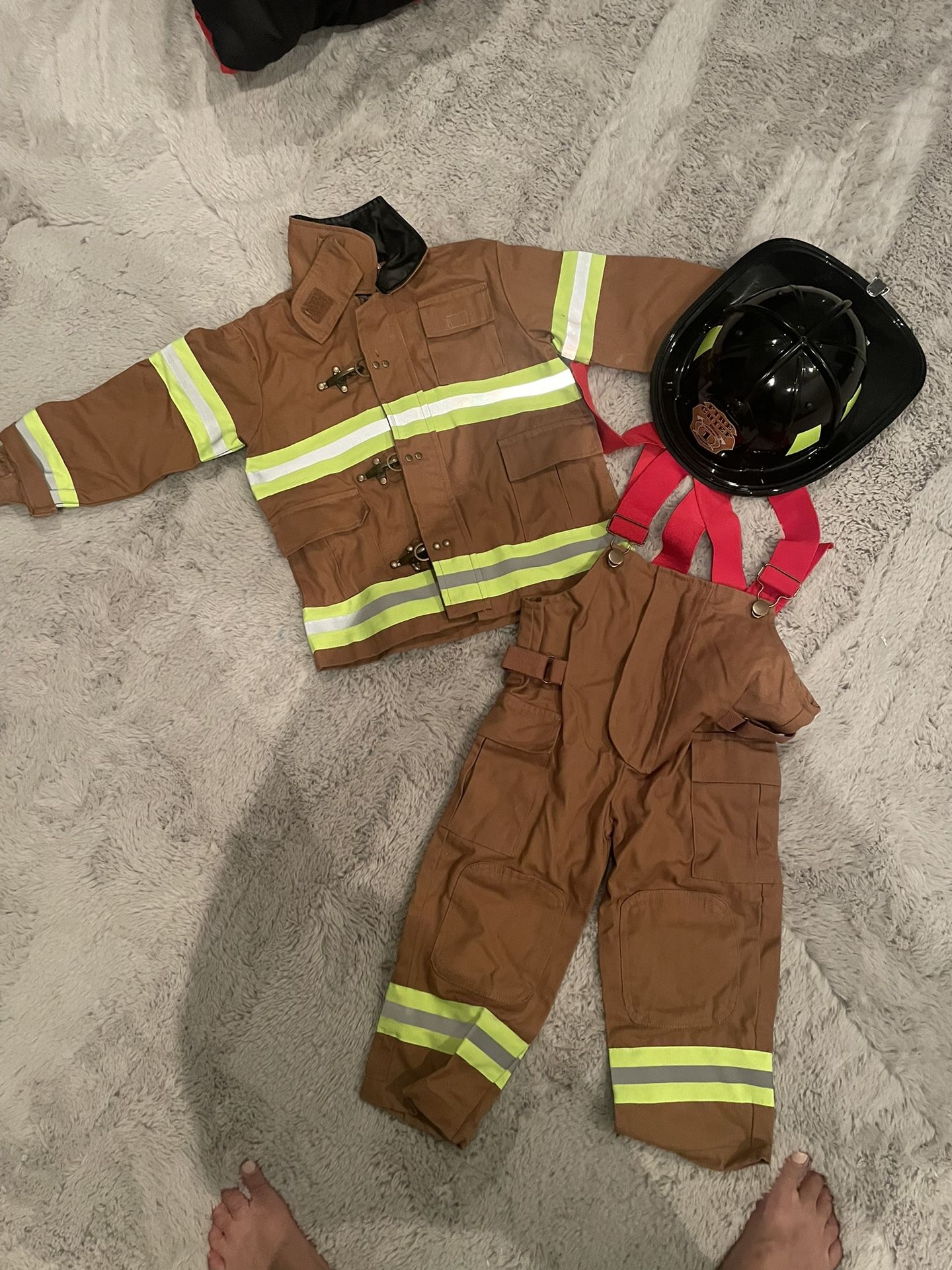Official Fireman’s Costume, Toddler 2-4 Years