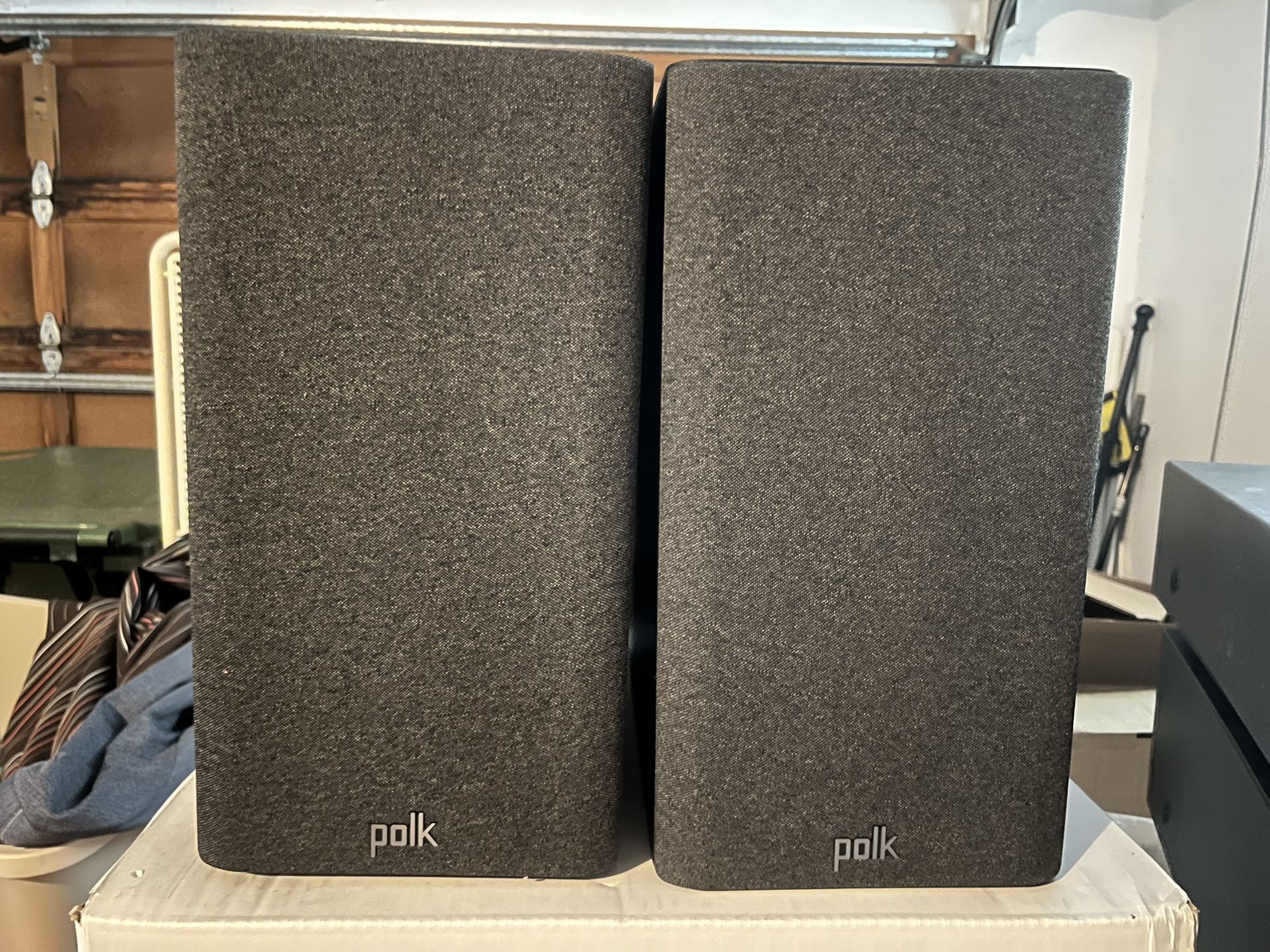 Polk Reserve R200 Speakers