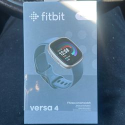Fitbit Versa 4