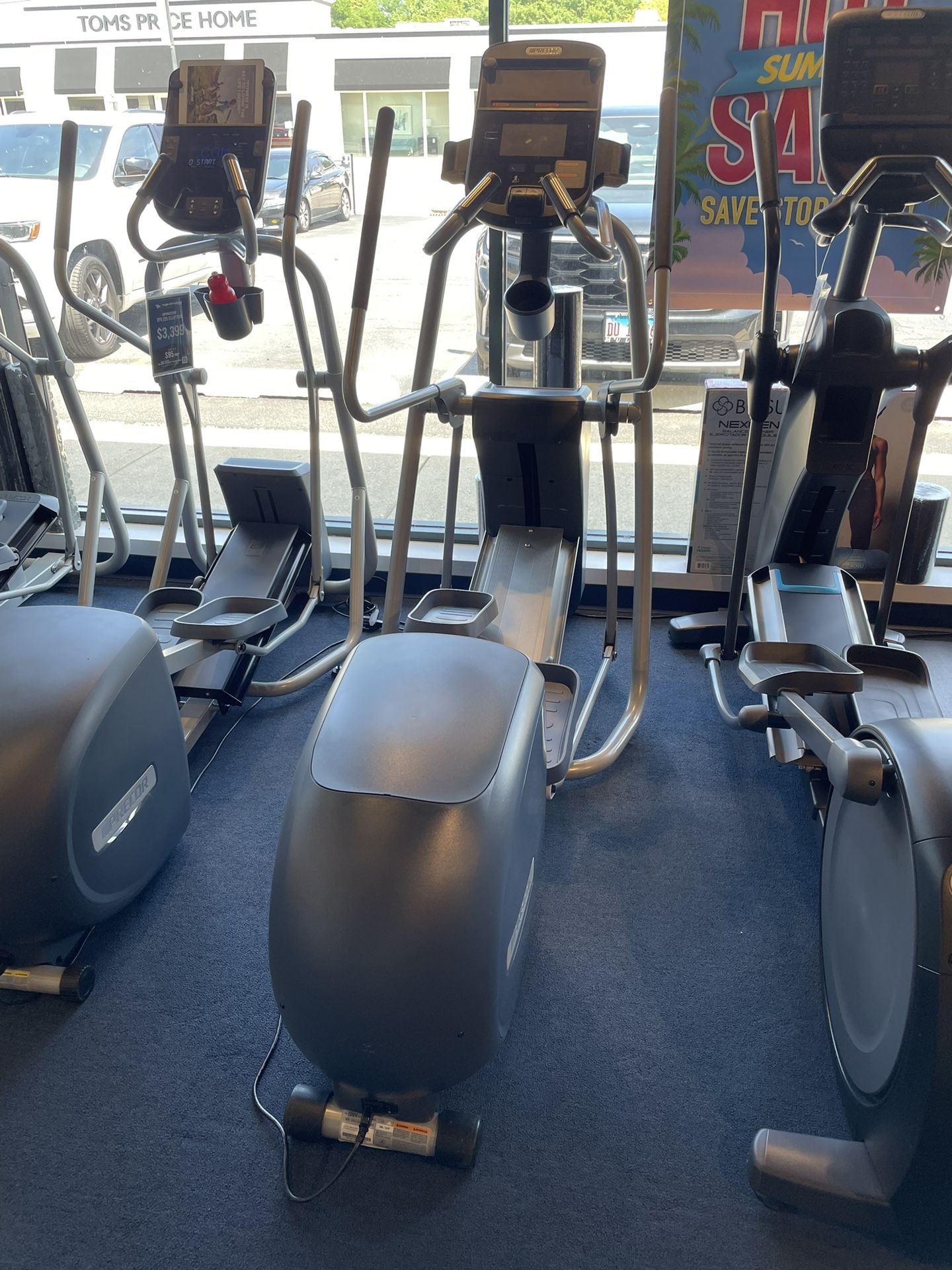 Used Precor Elliptical. Delivery Available!
