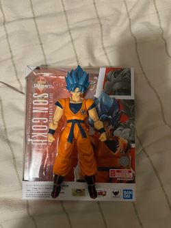 SHF super saiyan blue goku
