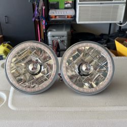 5.75” Headlights With Amber Helo 2 Sets 