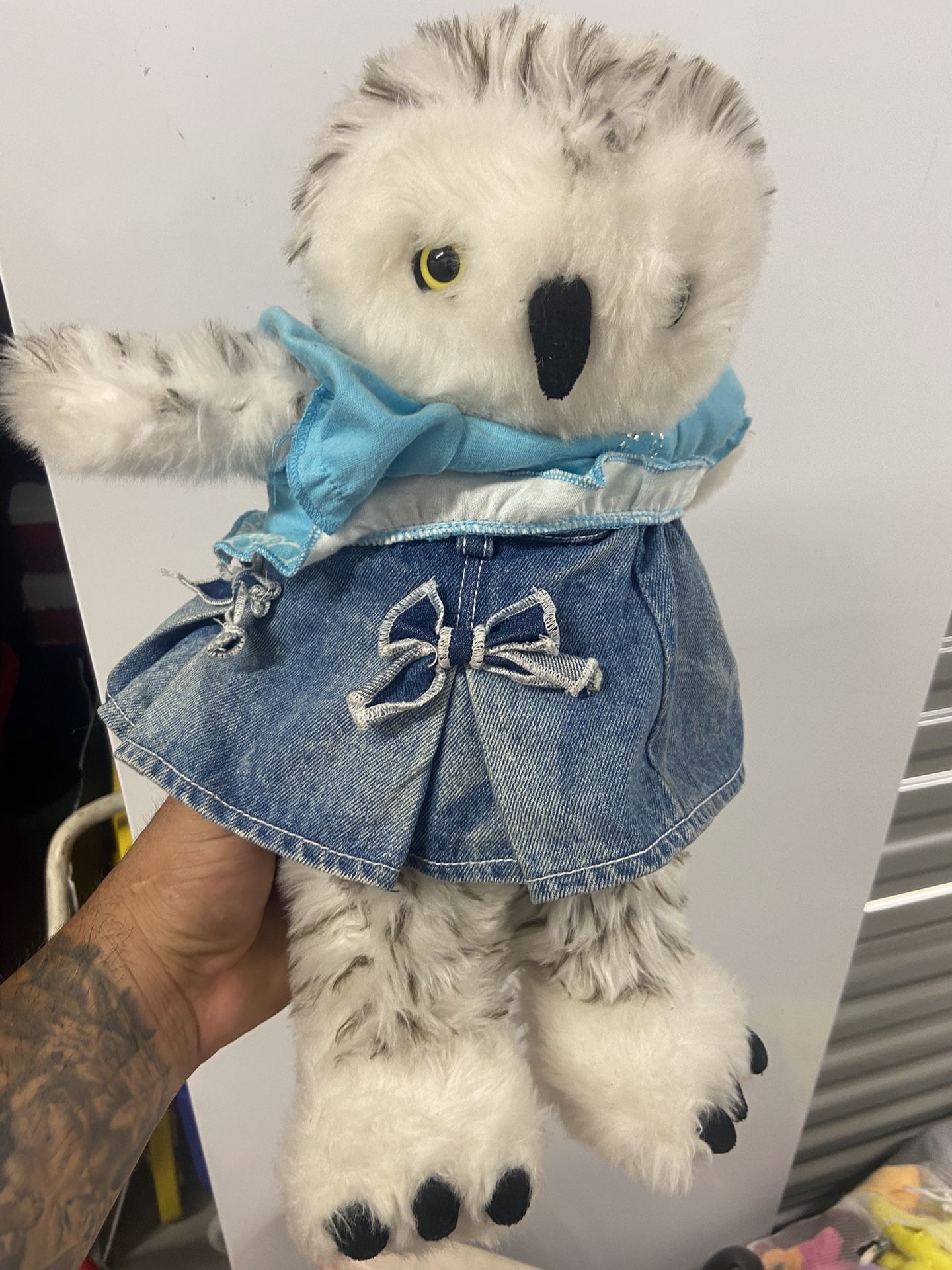 Build-A-Bear White Spotted Snowy Owl stuffed animal, measuring 15 inches in size. This owl comes with a skirt and to
