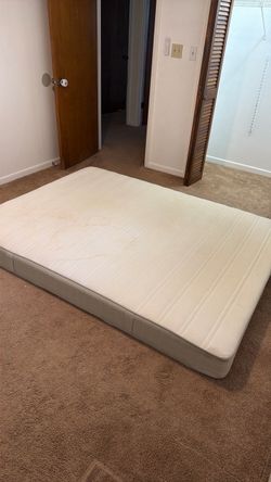 Free Queen mattress