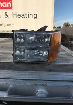 GMC Sierra Headlights
