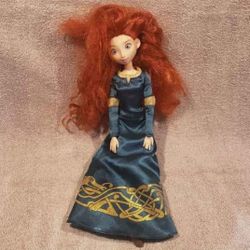MERIDA DISNEY CLASSIC COLLECTION POSEABLE DOLL * BRAVE SCOTTISH GIRL CHILD TOY