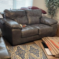 Premium Leather Couch 