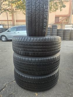 245/60/18 (2) Same Brands And 2 Different  About 80% Life 