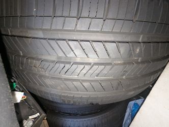 GOODYEAR EAGLE TOURING TIRES SET 245/45R19