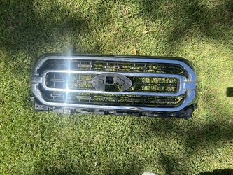 Genuine 2021-2022 Ford F-150 XLT Front Bumper Grille