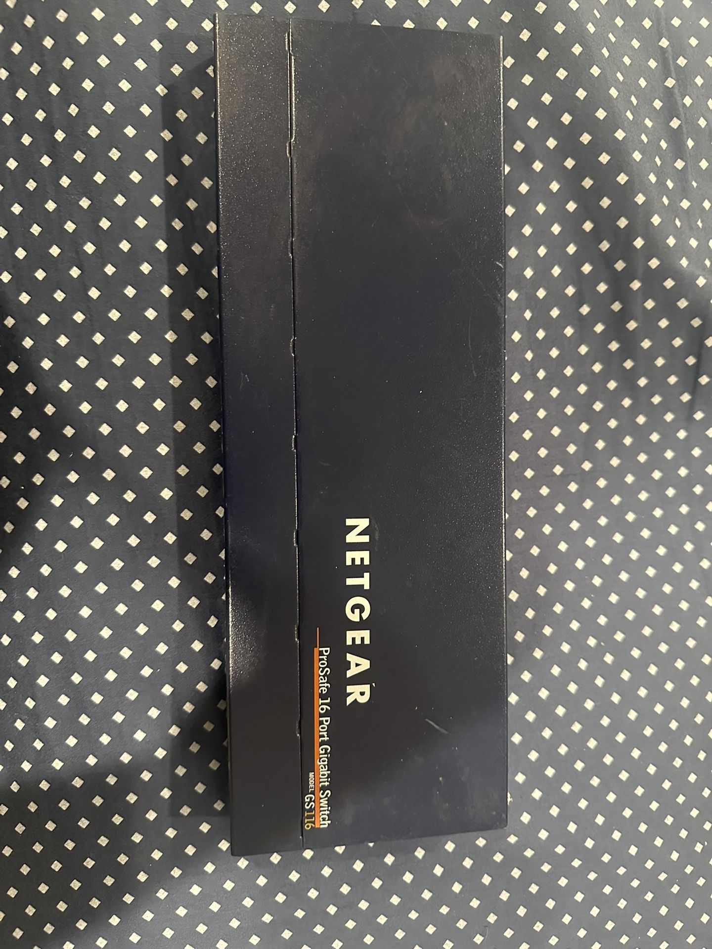 NETGEAR 16-Port Gigabit Ethernet Unmanaged Switch