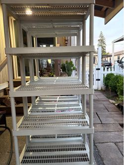 Plastic shelf