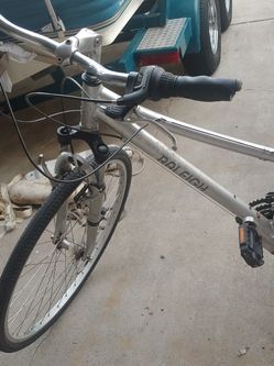Raleigh Hybrid Bike