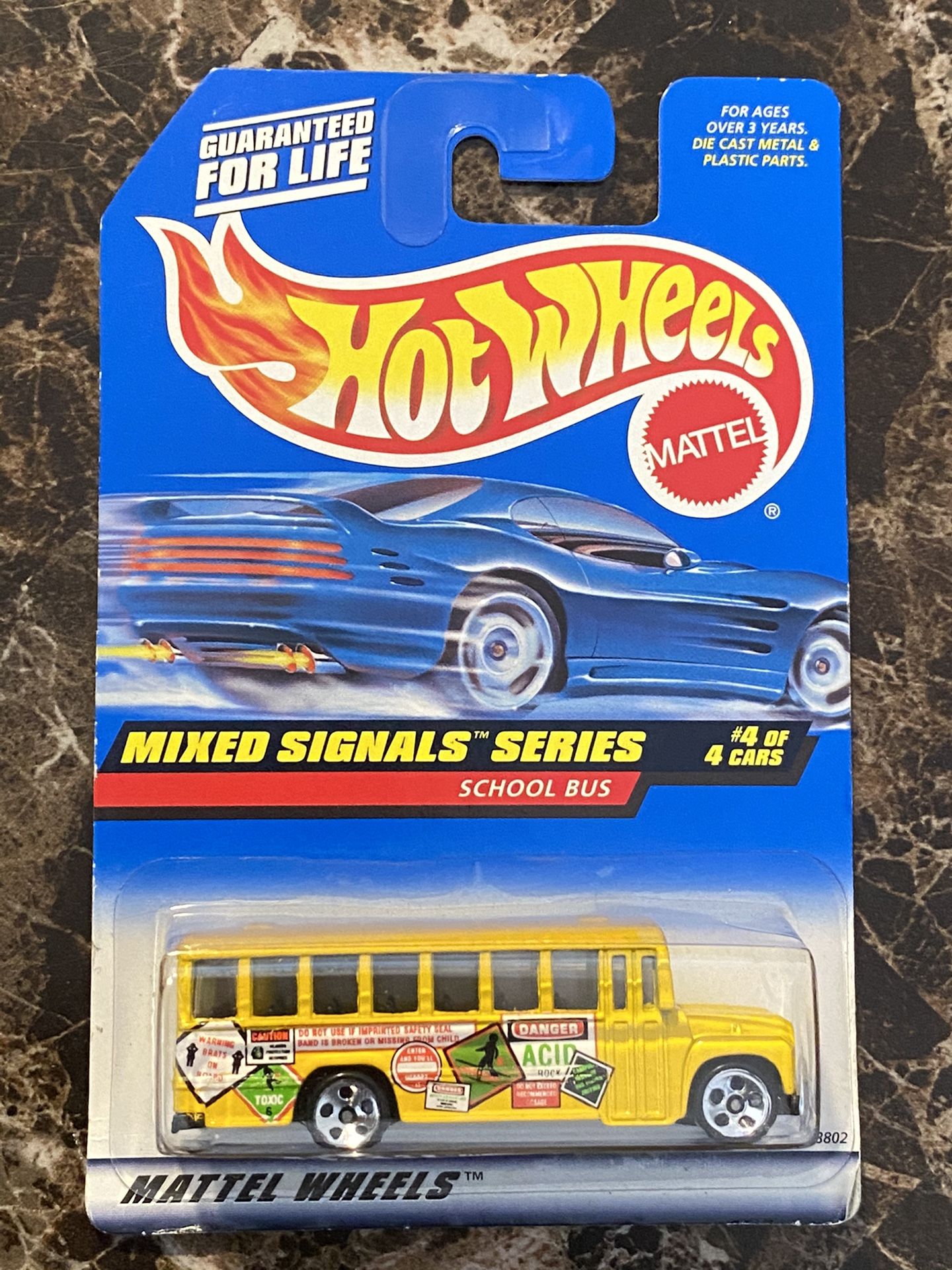 Hot Wheels Mixed Signal Series School Bus 4/4