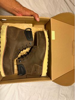 Steel toe boots