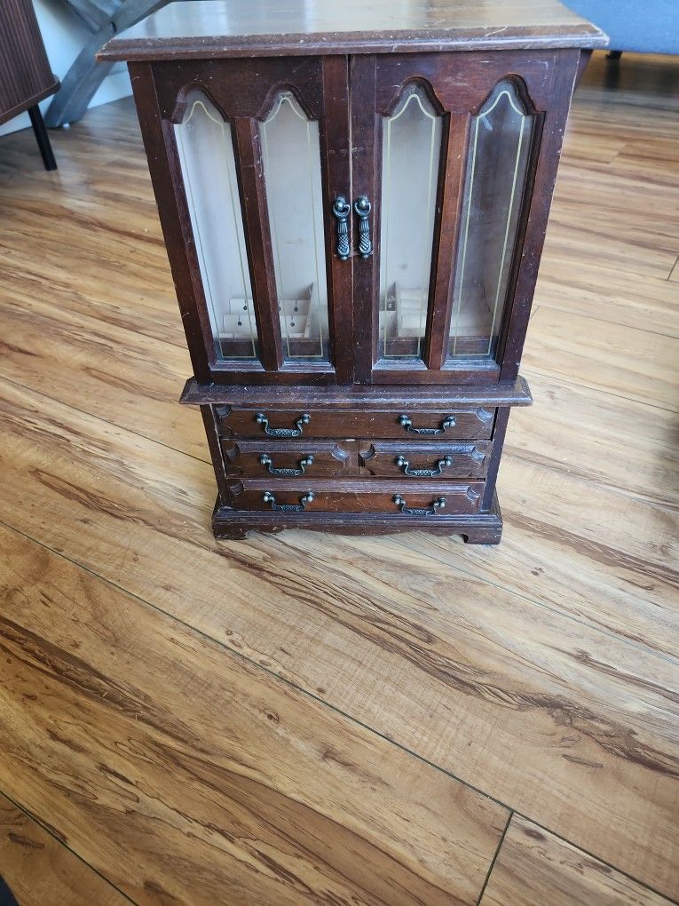 Jewelery Box