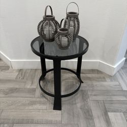 Black Glass Top End Table 