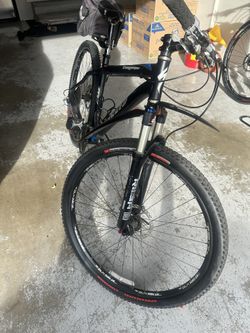 Stumpjumper Mountain Bike 