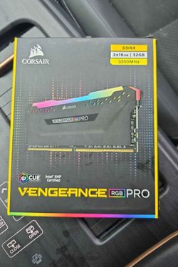 DDR4 32gb  brand new