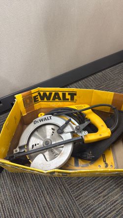 Dewalt DW378G Saw