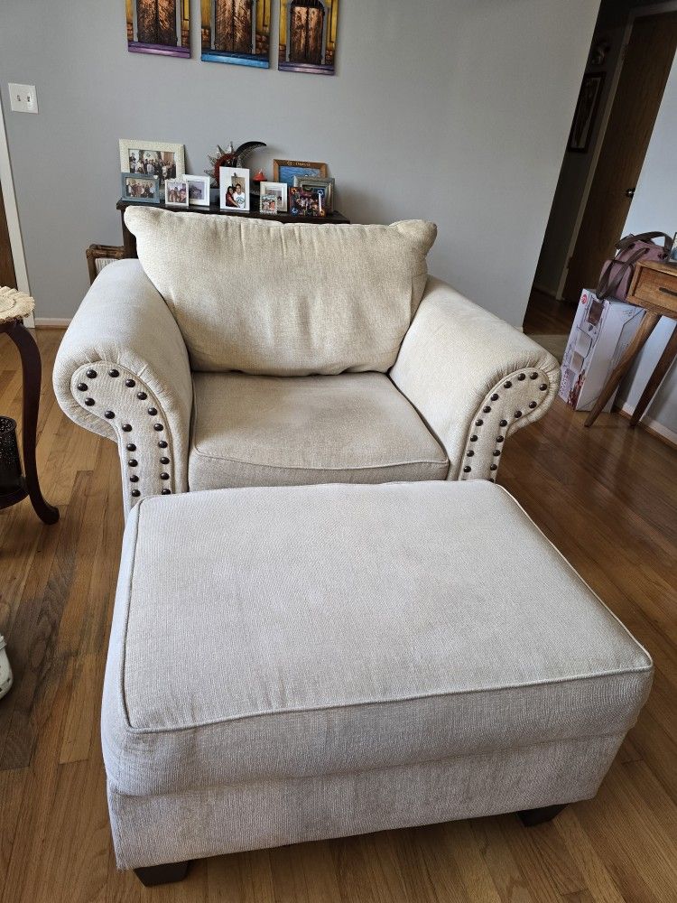 Set Of Couches With Ottoman In GREAT SHAPE!!! 