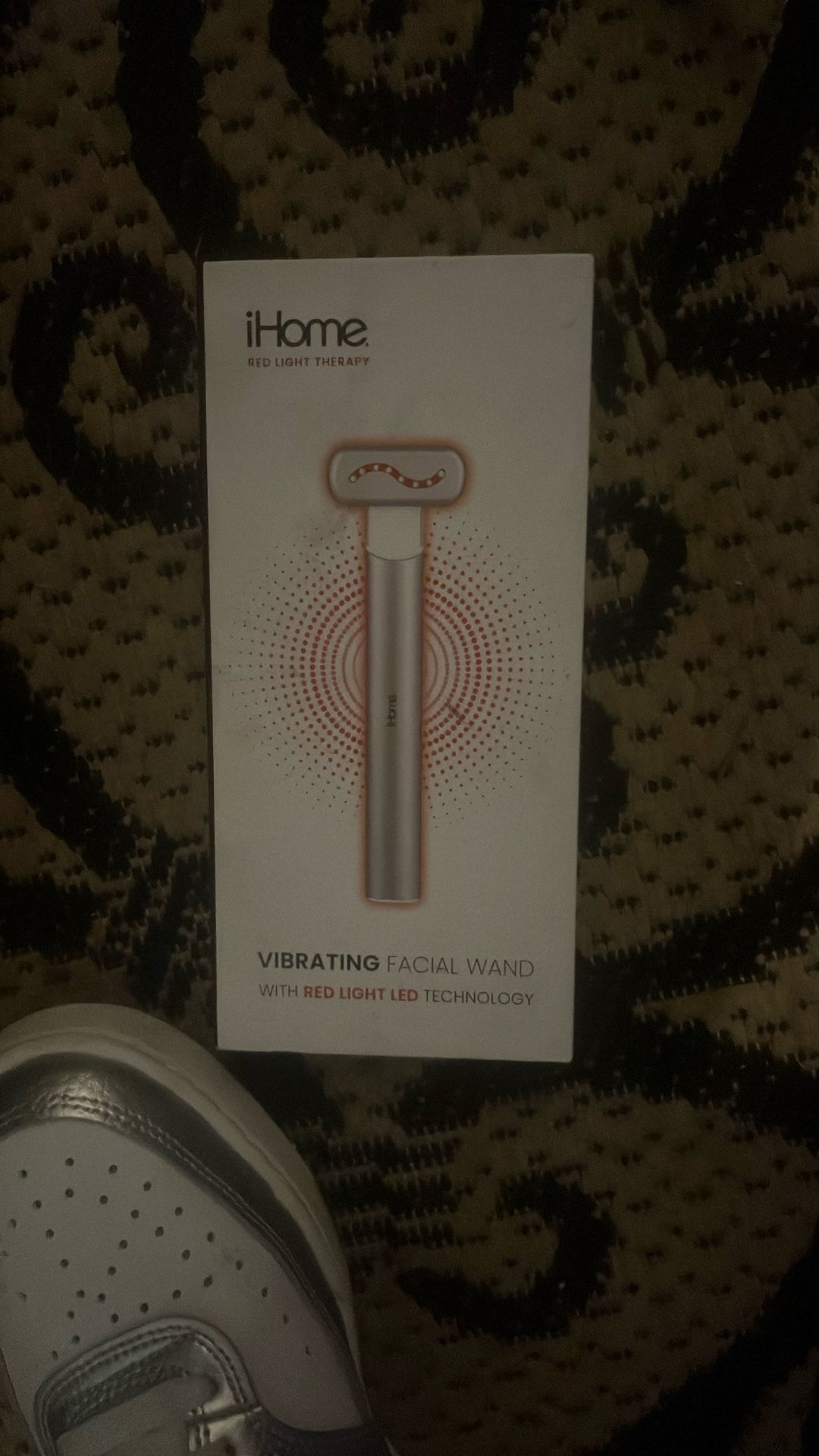 I Home Red Light Therapy Vibrating Facial Wand