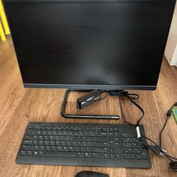 Lenovo Desktop Computer/Keyboard/Mouse