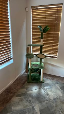 Cat tree