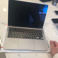 MacBook Air ( Used ) 