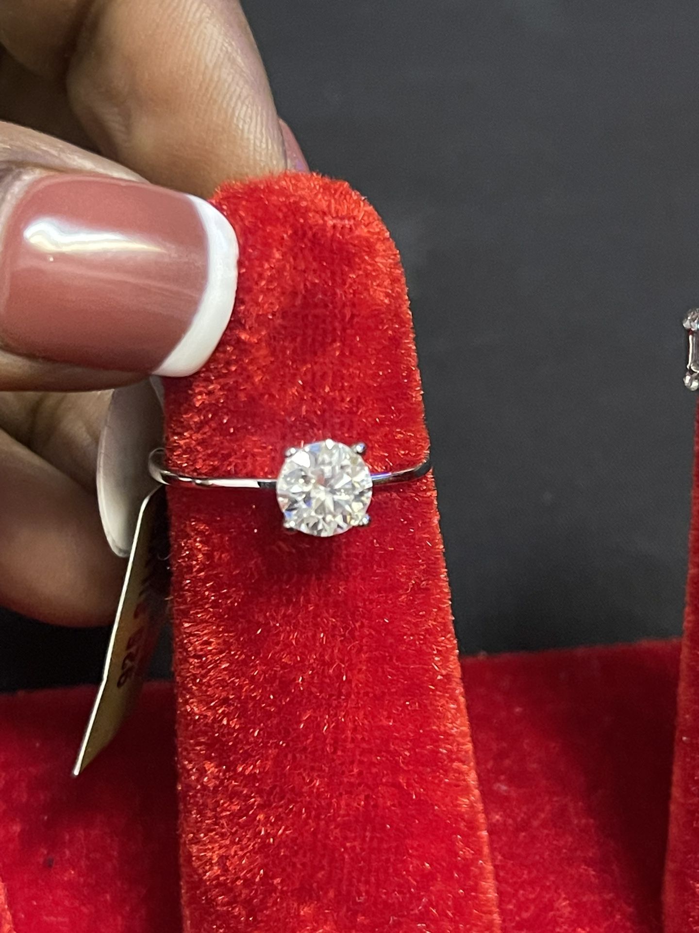 1 Carat Vvs 1 Diamond Single Solitare Ring