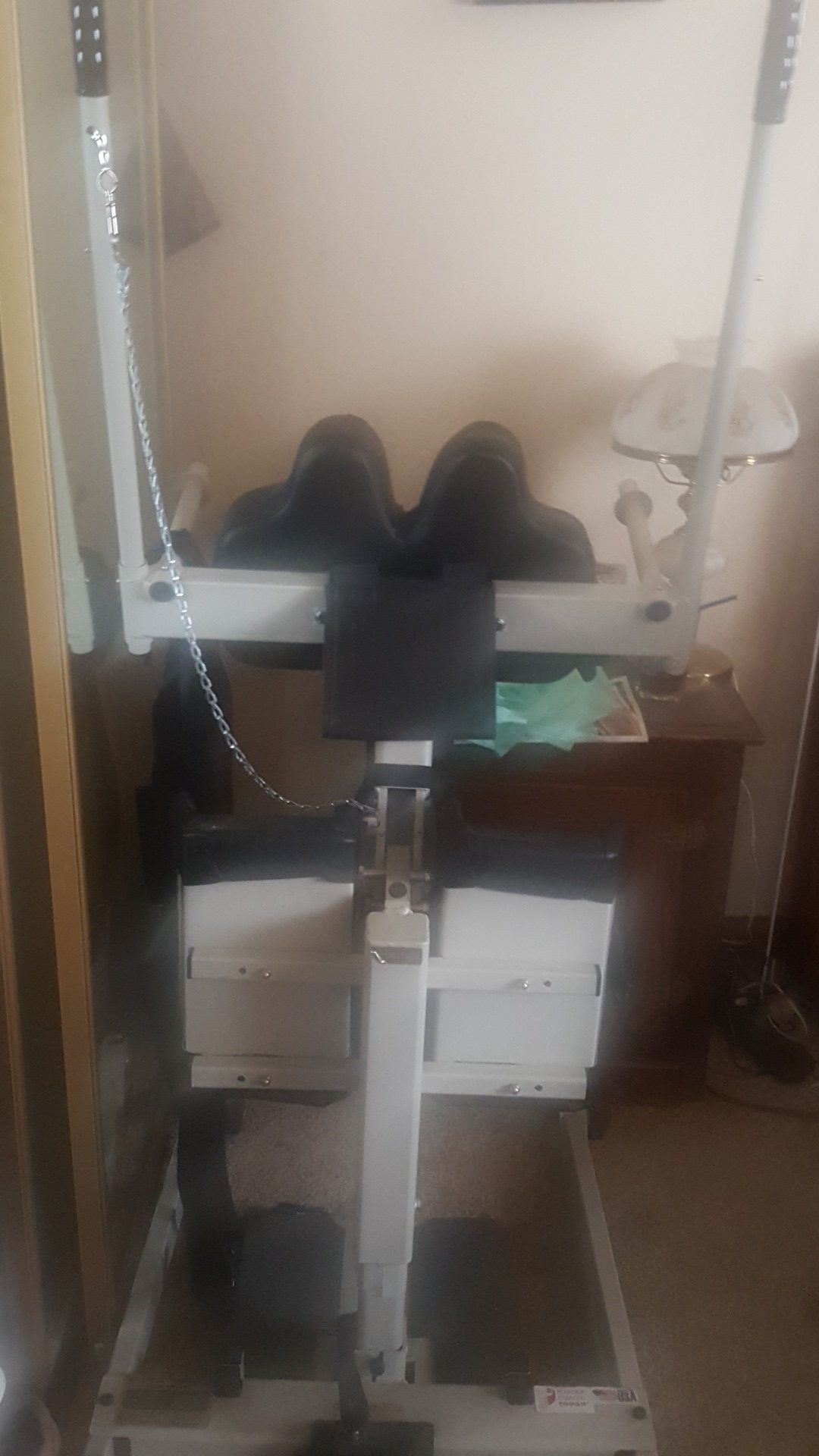 Easy pivot patient lift Model E p260 with adjustable base