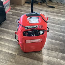 Huskey Air Scout 1.5 GAL 135 Psi Max
