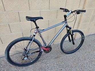 Dean Duke Titanium Softail 20" large mountain bike