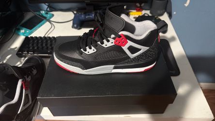 Jordan’s  Kids size 7