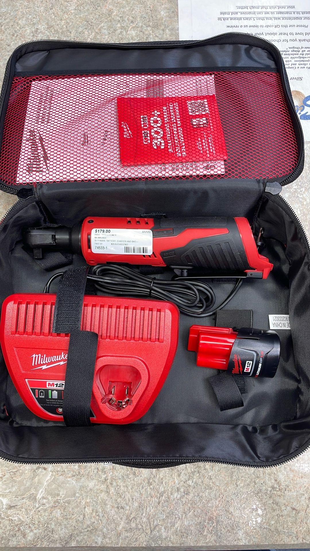 Milwaukee M12 12V Cordless 3/8” Ratchet Kit (74533-1)