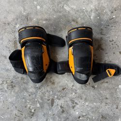 GelFit™ Fanatic - Thigh Support Stabilization Knee Pads