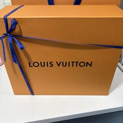 Louis Vuitton box, Bag And Ribbon No Purse
